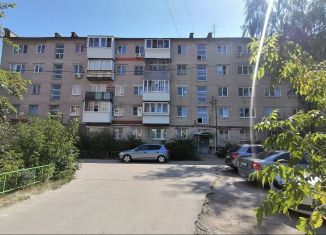 Продаю однокомнатную квартиру, 30.3 м2, Дзержинск, улица Пирогова, 37