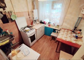 Продам 2-комнатную квартиру, 43 м2, Новомосковск, улица Трудовые Резервы, 50