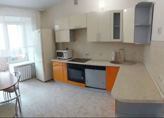 2-комнатная квартира на продажу, 72.1 м2, Тюмень, Индустриальная улица, 34