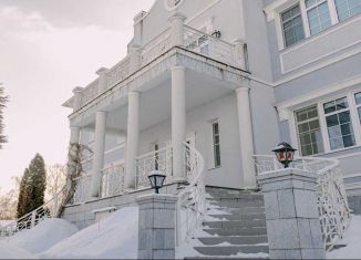 Сдаю коттедж, 1000 м2, Москва, деревня Иваньково, 1В