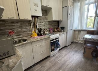 Продаю 2-ком. квартиру, 50.2 м2, Гусь-Хрустальный, Прудинская улица, 3