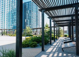 Продаю 3-комнатную квартиру, 100.6 м2, Астрахань, улица Бехтерева, 12/4, ЖК Атмосфера