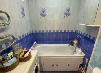 Сдается однокомнатная квартира, 33 м2, Балашов, улица Ленина, 20/64