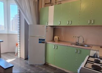 Сдается однокомнатная квартира, 35 м2, Анапа, Лазурная улица, 10к2