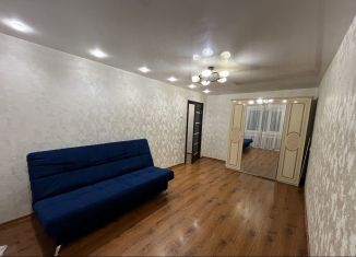 Сдача в аренду 2-ком. квартиры, 44 м2, Сыктывкар, Коммунистическая улица, 80, Юго-Западный район