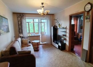 Трехкомнатная квартира на продажу, 50.3 м2, Дзержинск, бульвар Космонавтов, 1А