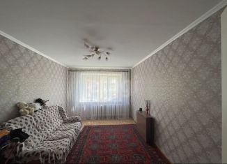 Продается 2-ком. квартира, 53.2 м2, Стерлитамак, улица Караная Муратова, 3