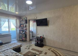 Продам трехкомнатную квартиру, 56.1 м2, Судак, улица Ленина, 43