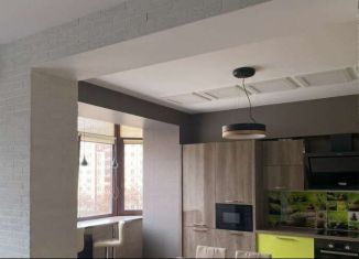 Аренда 2-ком. квартиры, 93 м2, Тюмень, улица Николая Фёдорова, 9