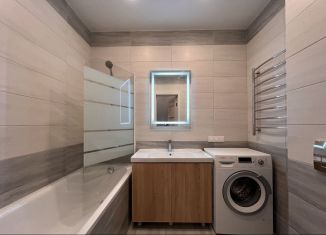 Продаю двухкомнатную квартиру, 69.9 м2, Татарстан, Дубравная улица, 2Д