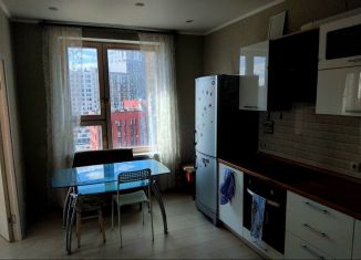 Продаю трехкомнатную квартиру, 49.2 м2, посёлок Коммунарка, ЖК Новая Звезда, Бачуринская улица, 13