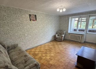 Продается 1-комнатная квартира, 31.7 м2, Сарапул, улица Карла Маркса, 82