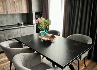 Продажа 3-комнатной квартиры, 85 м2, село Мариинский, проспект Октября, 50