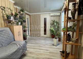 Продам 4-комнатную квартиру, 55.3 м2, Оренбург, улица Николая Островского, 20