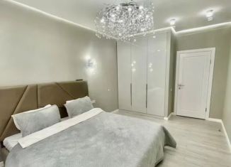 Сдам в аренду 1-комнатную квартиру, 57.7 м2, Краснодар, микрорайон Дубинка, Ставропольская улица, 84