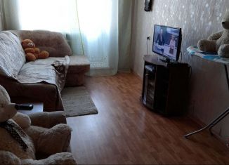 Продам 3-комнатную квартиру, 58.1 м2, Гагарин, Первомайский проезд, 4А