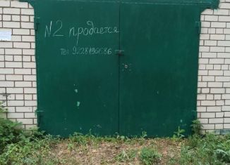 Продаю гараж, 24 м2, поселок городского типа Мирный, улица З. Космодемьянской