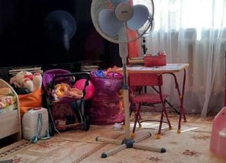 Продам 1-комнатную квартиру, 35.8 м2, Коркино, улица 30 лет ВЛКСМ, 41А