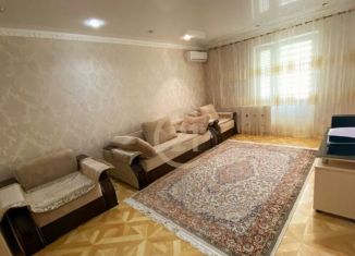 Продам 3-комнатную квартиру, 70 м2, Чечня, улица А.А. Айдамирова, 147к3