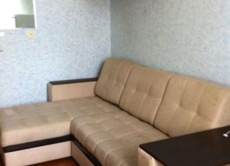 Комната в аренду, 10 м2, Санкт-Петербург, улица Новостроек, 3, метро Кировский завод