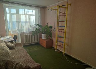 Продается двухкомнатная квартира, 64 м2, село Мирное, улица Белова, 12Б