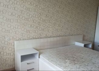 Сдаю 2-комнатную квартиру, 50 м2, Шебекино, улица Петровского, 9