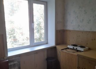 Продается 1-комнатная квартира, 38.2 м2, посёлок городского типа Палатка, улица Ленина