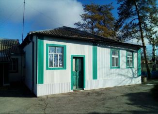 Продается дом, 94 м2, поселок Зимовники, улица Дзержинского, 107