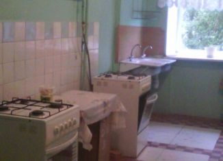 Сдаю комнату, 14 м2, Казань, улица Гастелло, 20, Советский район