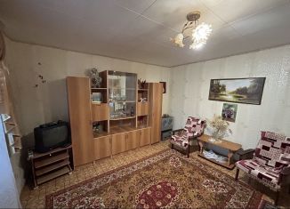 Продаю 3-комнатную квартиру, 61 м2, Миллерово, Черноморская улица, 56