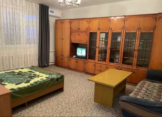 Аренда 1-комнатной квартиры, 54 м2, Анапа, улица Ленина, 173к5