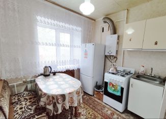 Сдаю 1-ком. квартиру, 31 м2, Ульяновск, улица Луначарского, 5