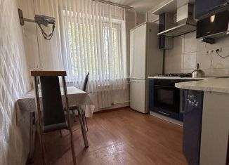 Сдаю в аренду двухкомнатную квартиру, 60 м2, Самарская область, Ново-Вокзальная улица, 271