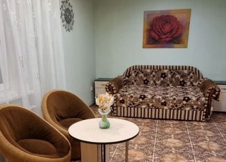 Аренда 1-комнатной квартиры, 39 м2, Севастополь, улица Адмирала Фадеева, 1Б