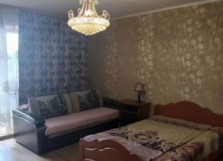 Сдается в аренду комната, 35 м2, Белогорск, улица Кирова, 129