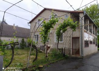 Дом на продажу, 300 м2, Короча, улица Гагарина, 38