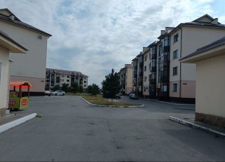 Продается трехкомнатная квартира, 87.1 м2, Терек, улица Панагова, 110А