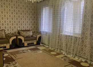 Сдается в аренду дом, 80 м2, Нальчик, улица Киримова