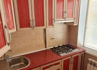 Продается 3-ком. квартира, 61 м2, Керчь, улица Марата, 4