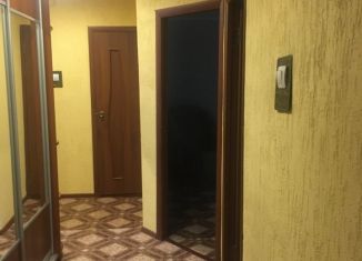 Сдается 2-ком. квартира, 50 м2, Красный Кут, проспект Победы, 21