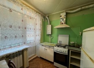 Продается 1-комнатная квартира, 30 м2, Астрахань, улица Немова, 32