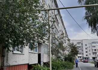 Продается 2-комнатная квартира, 50 м2, Йошкар-Ола, Больничная улица, 35, микрорайон Больничный