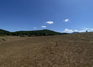 Продажа участка, 10 сот., село Голубинка, Спортивная улица, 6