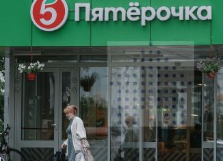 Продаю торговую площадь, 391 м2, Кропоткин, 1-й микрорайон, 53