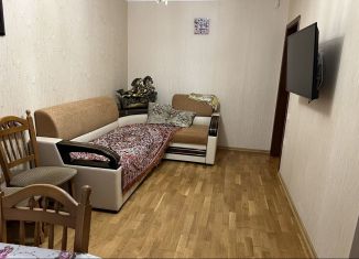 Сдача в аренду 3-комнатной квартиры, 85 м2, Евпатория, проспект Ленина, 25Б