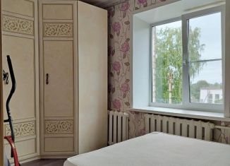 Продам трехкомнатную квартиру, 51 м2, Удомля, улица Карла Маркса, 25