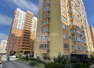 Продается 3-ком. квартира, 76.8 м2, Краснодарский край, улица Мурата Ахеджака, 6