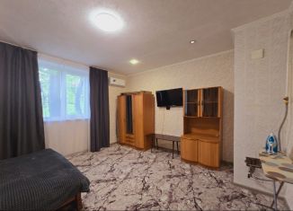 Продам 2-ком. квартиру, 48 м2, Ставропольский край, проспект Кирова, 85