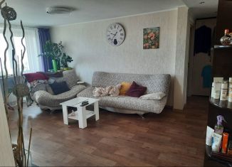 Сдача в аренду трехкомнатной квартиры, 60 м2, Петропавловск-Камчатский, проспект 50 лет Октября, 15/2