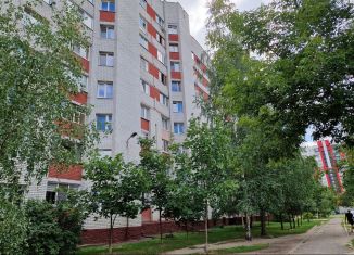 Продам четырехкомнатную квартиру, 104.7 м2, Брянск, Московский микрорайон, 35